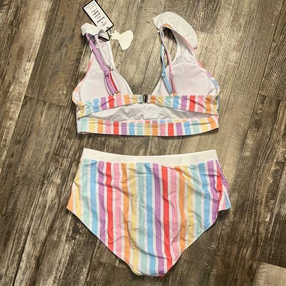 Colorful Striped Bikini Set Size XXL - Picture 7 of 11